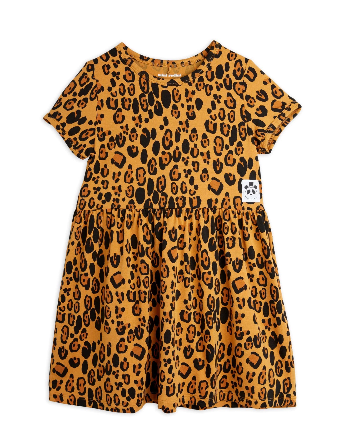 Basic leopard ss dress - Chapter 1