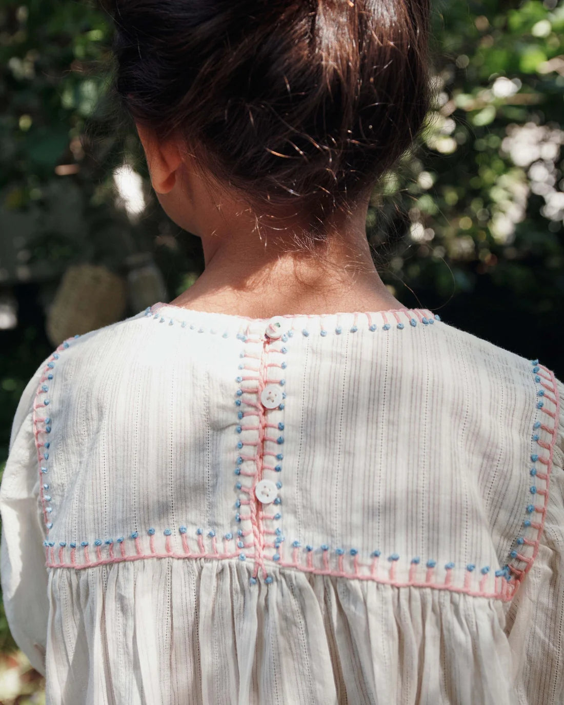 EI crème blouse