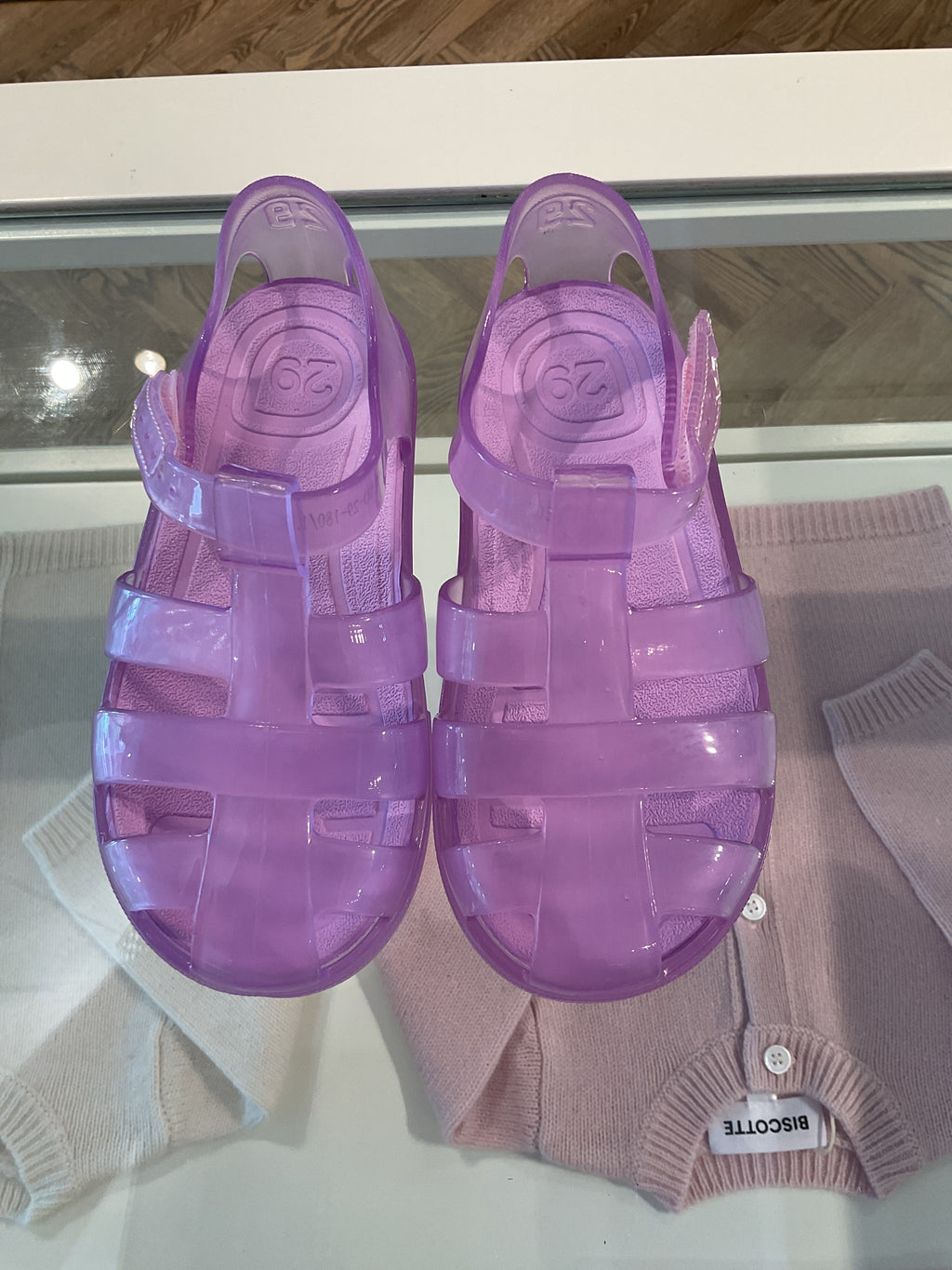Jelly shoes